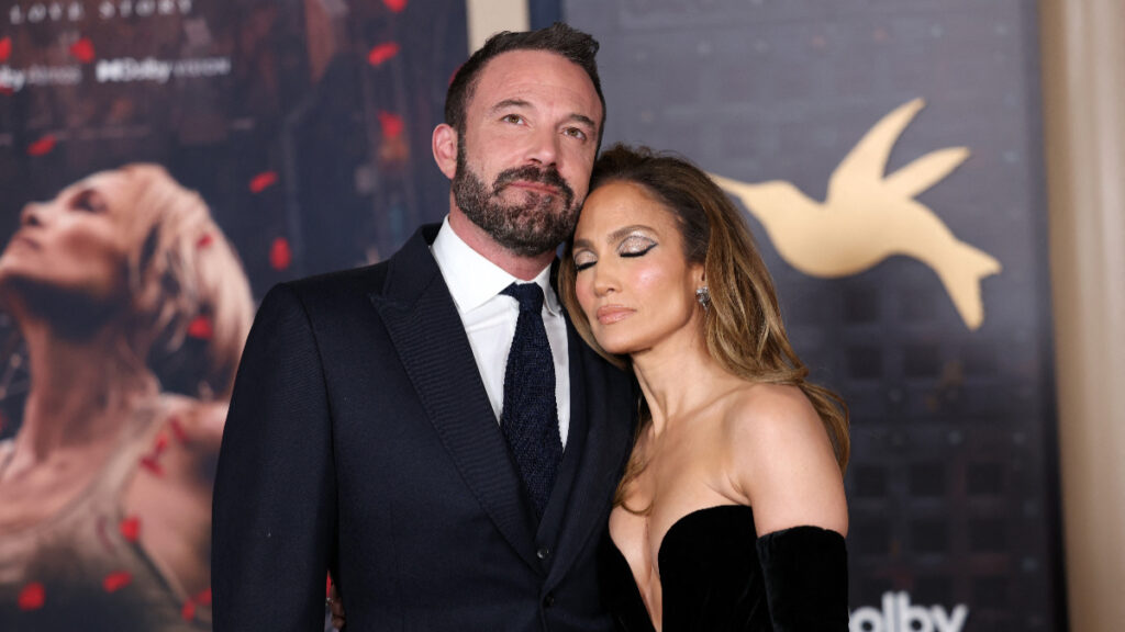 Ben Affleck Presume Nueva Conquista En Medio De Divorcio Con JLo