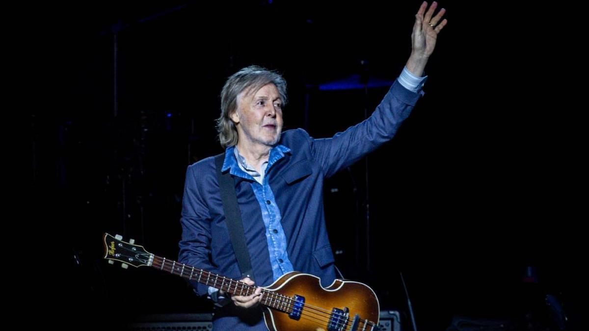 Alerta Paul McCartney del peligro de la IA para los artistas