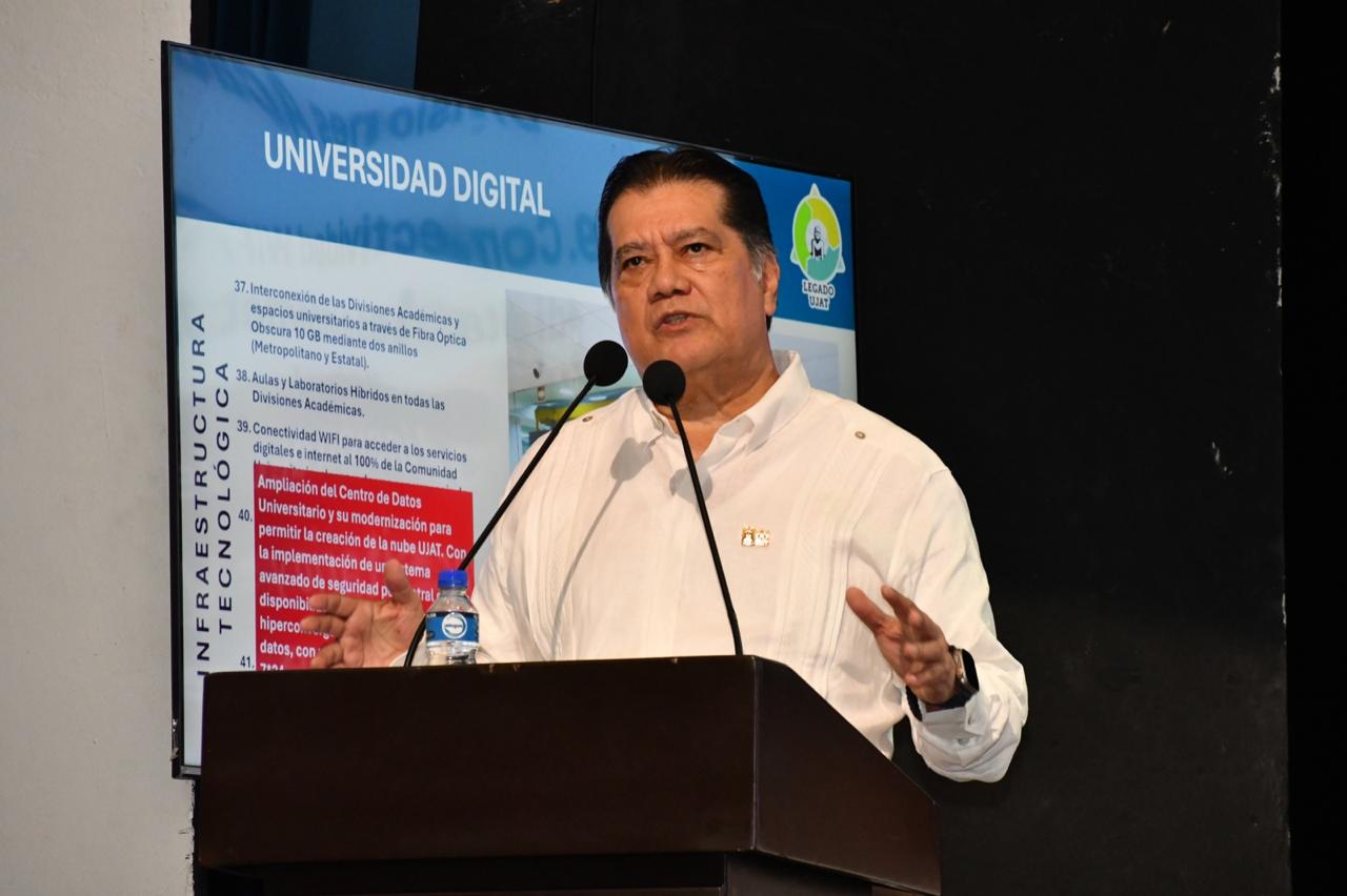 Rinde Narváez Osorio primer informe de actividades
