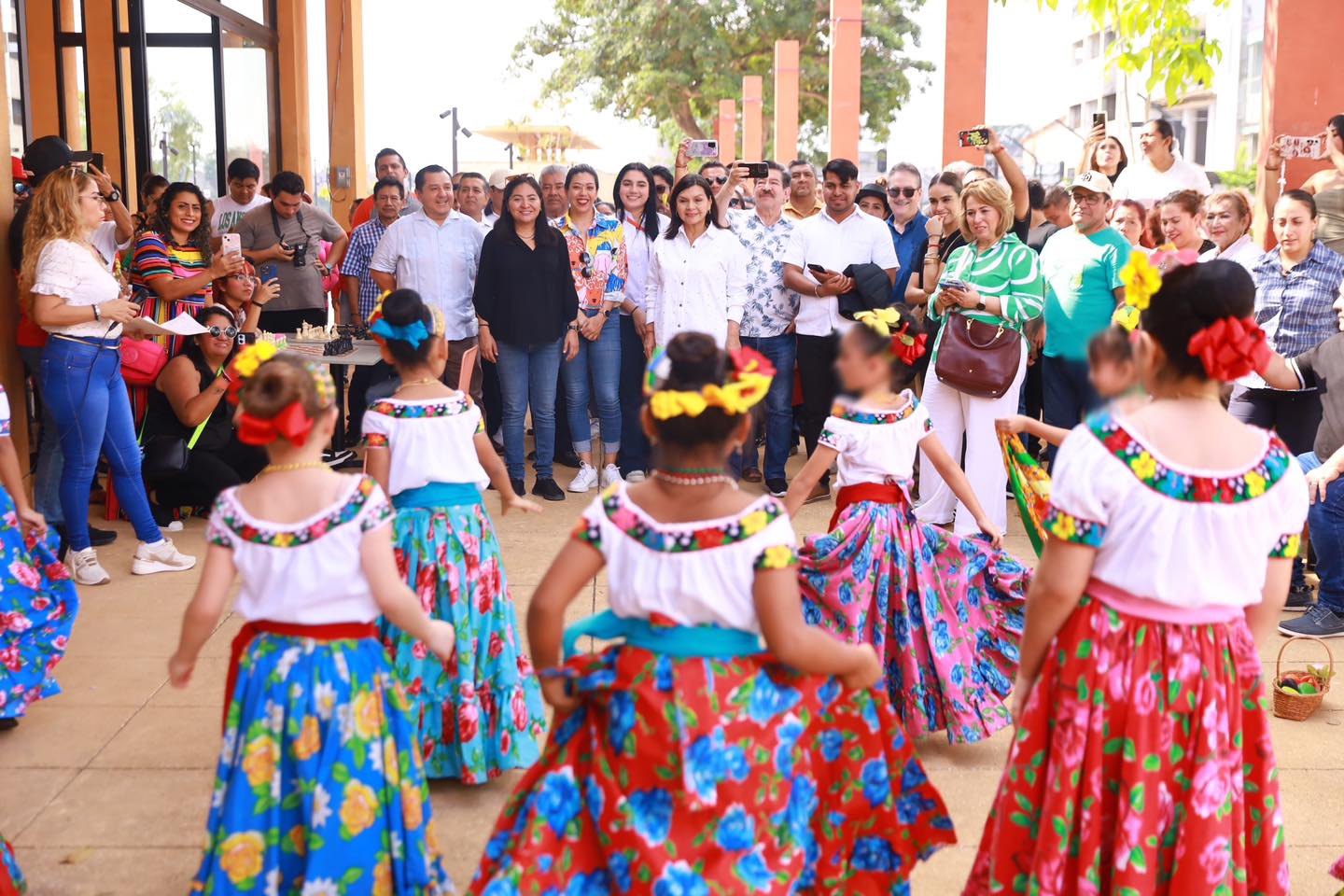Inaugura Yolanda Osuna “Tertulias del Grijalva” en malecones de Villahermosa