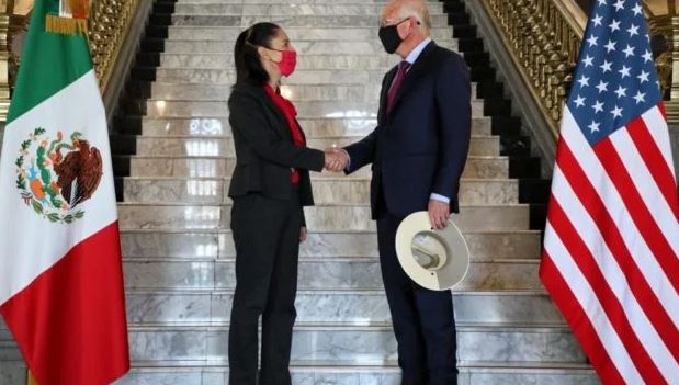 La presidenta de México reconoce «desencuentros» con el embajador saliente de EE.UU.