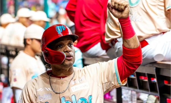 Robinson Canó se queda con los Diablos Rojos para la temporada 2025