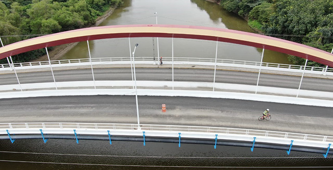 Invertirá JEC 600 mdp en mantenimiento de carreteras y puentes de Tabasco