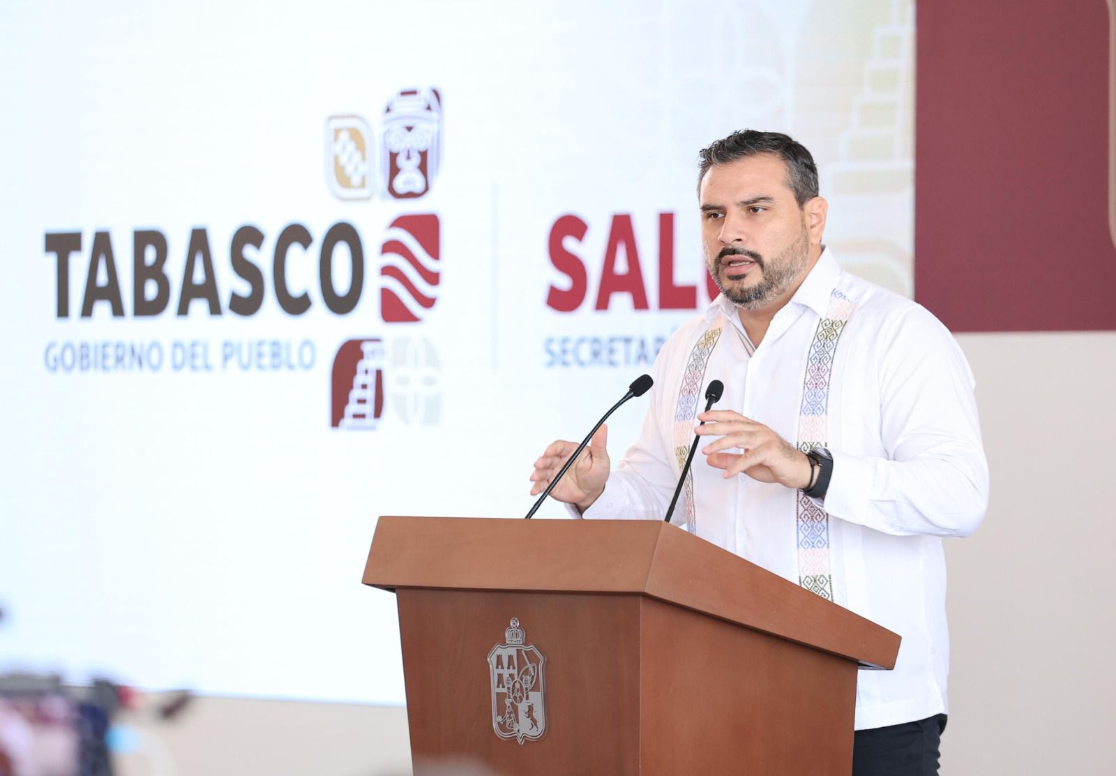 Gobierno del Pueblo realizará este año mil cirugías de cataratas; se atenderá a toda la población con este problema visual