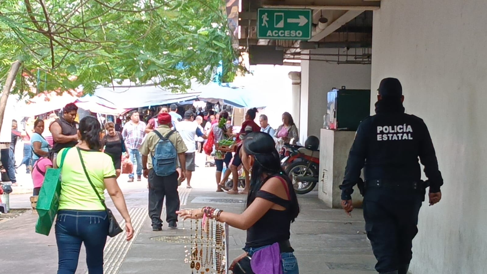 Garantizado la seguridad al interior del Mercado «Lic. José María Pino Suárez»