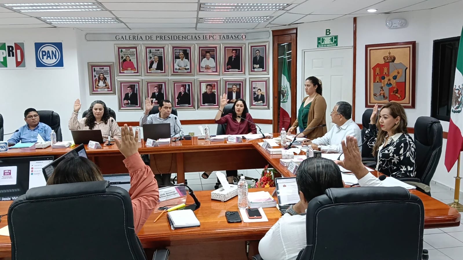 IEPCT aprueba reajuste presupuestal 2025 por un monto de 194 millones 440 mil 981 pesos