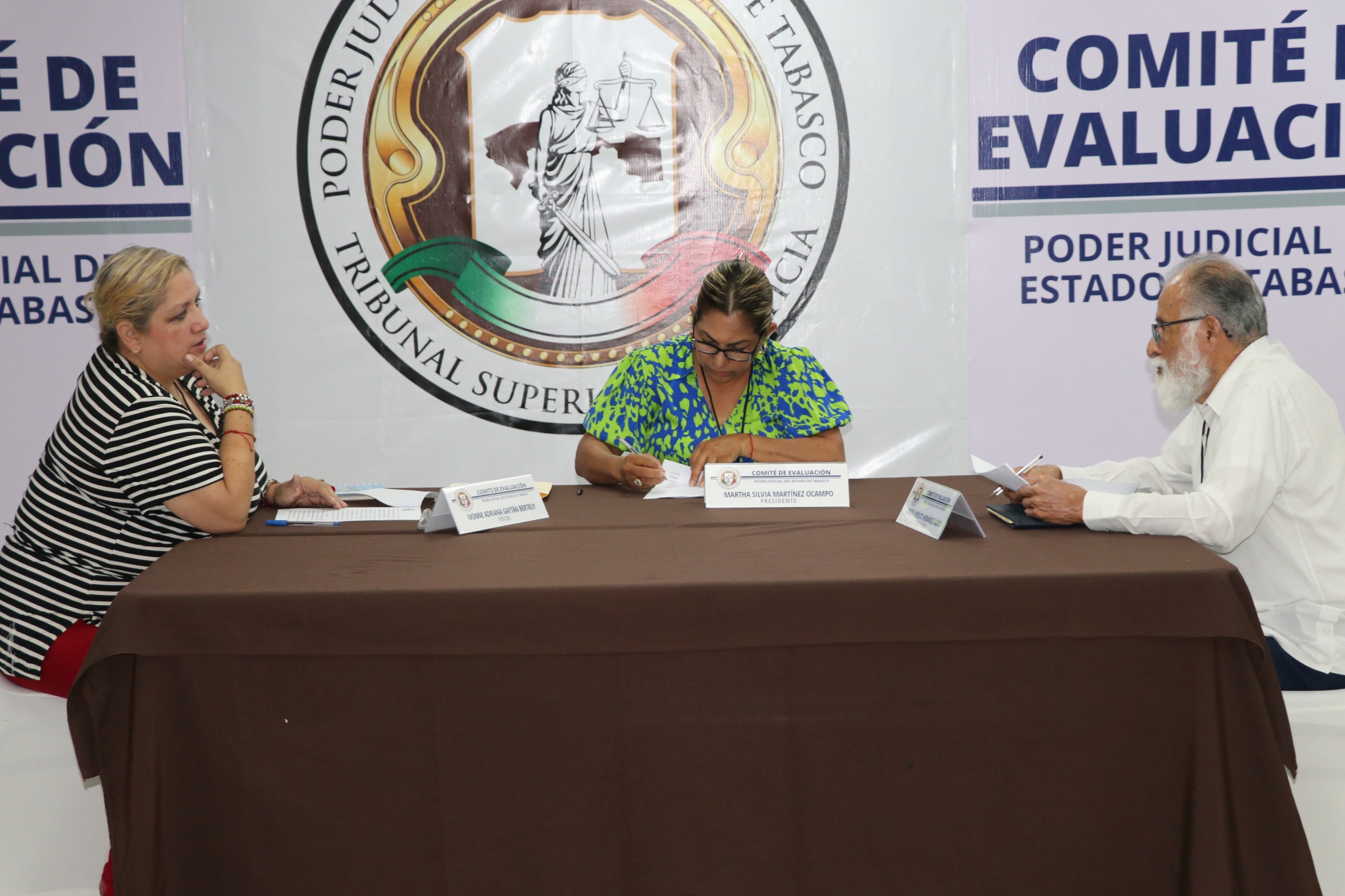 Sesiona Comité de Evaluación para aprobar convocatoria de elección de juzgadores