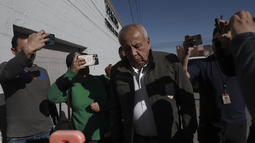 Francisco Garduño asistió al funeral de agente de migración asesinado en Ciudad Juárez