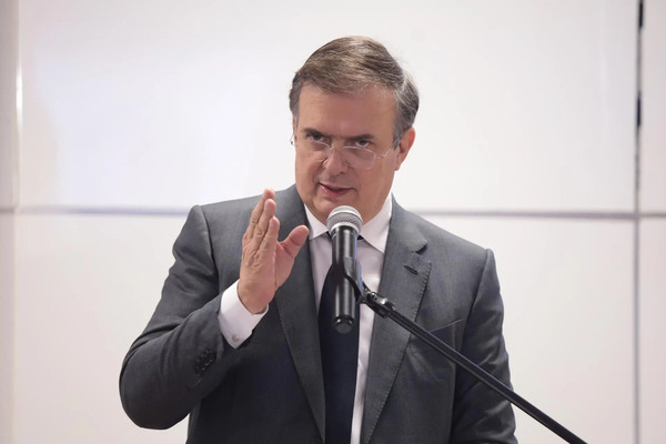 Ebrard advierte que EE.UU. se vería dañado si impone aranceles a México y China