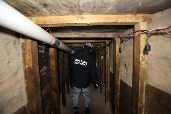 Autoridades estiman que túnel clandestino en frontera México-EEUU tenía dos años operando