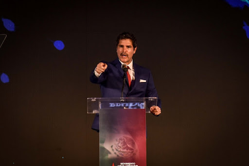 Formaliza Eduardo Verástegui ante el INE intención de crear partido político