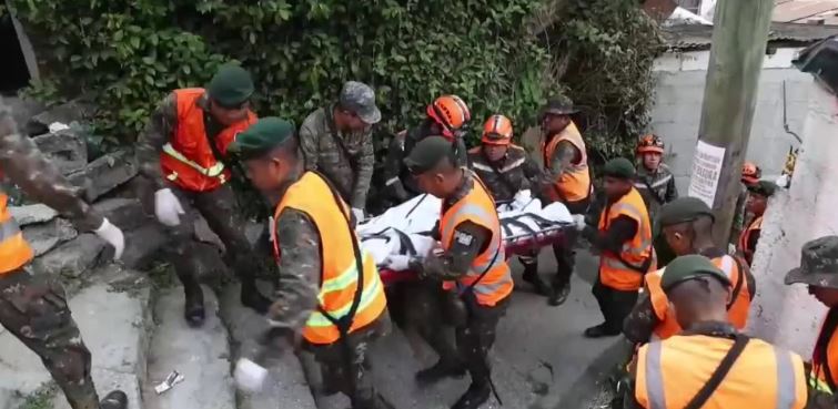 Tragedia en Guatemala: al menos 51 muertos tras caída de autobús a un acantilado