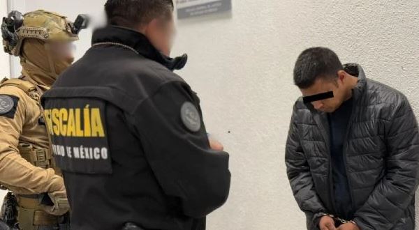 Dictan prisión preventiva a alcalde de Santo Tomás de los Plátanos por presunta extorsión