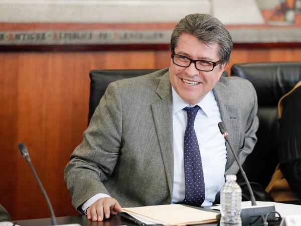 Monreal alerta por efectos en México ante designación de cárteles mexicanos como terroristas en EU