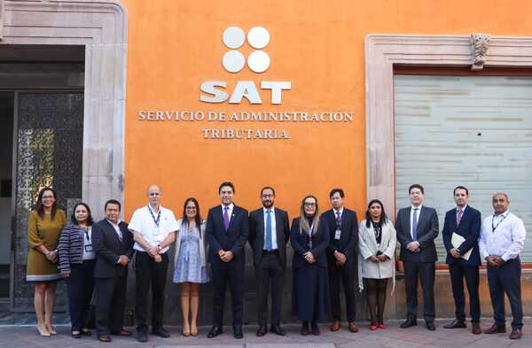 Jefe del SAT supervisa simplificación de trámites e implementación del Plan Maestro 2025