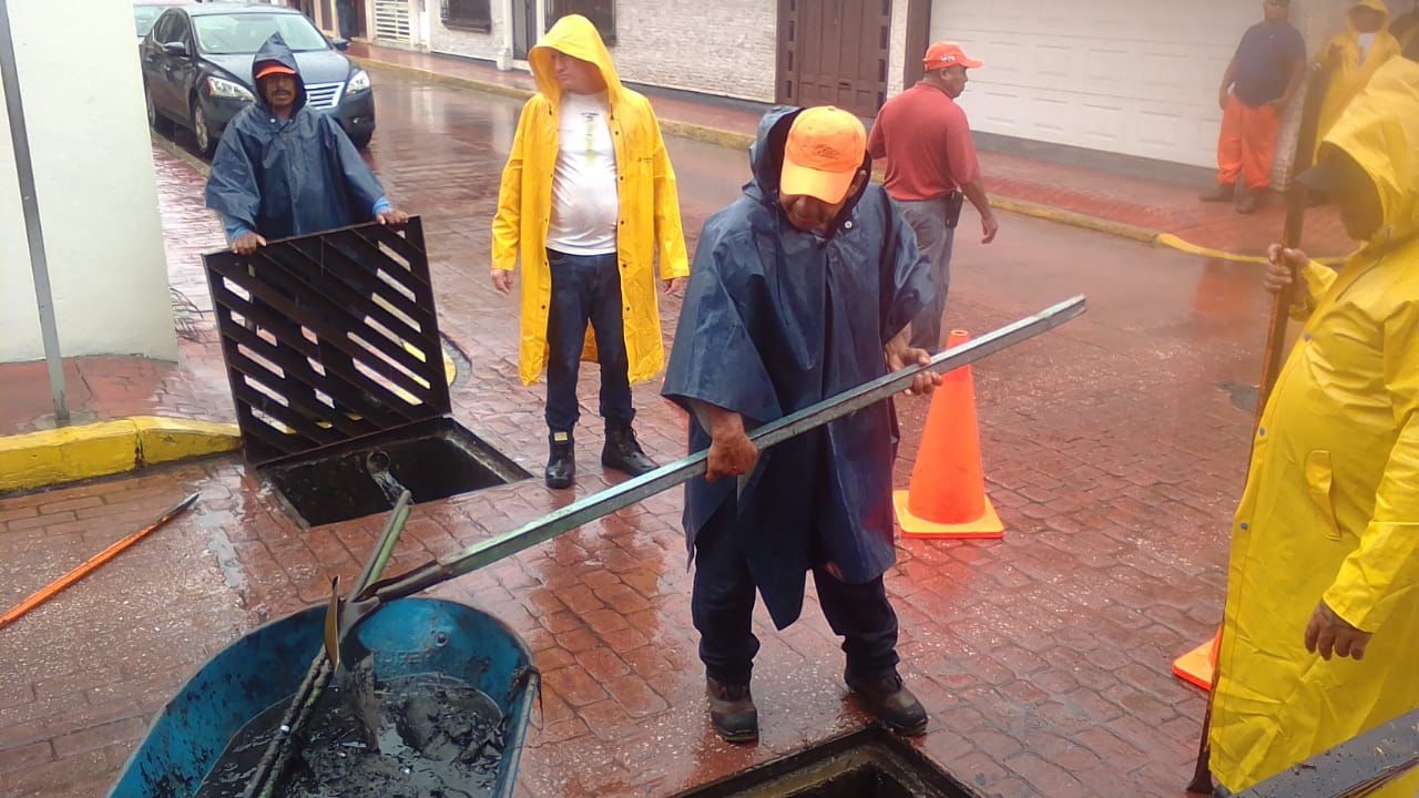 Ayuntamiento de Comalcalco refuerza acciones ante intensas precipitaciones