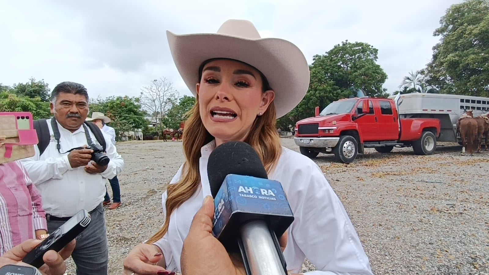 Todo mi respaldo a mi amigo Alejandro Murat en Morena cabemos todo: Alejandra Arias Trevilla