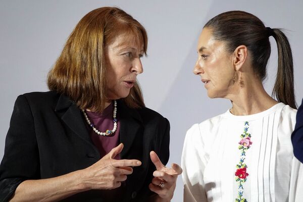Tatiana Clouthier Carrillo asumirá su cargo el próximo 1 de marzo