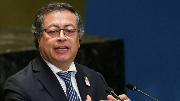Petro pide renuncia a ministros de Colombia en medio de crisis en su gabinete