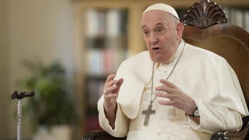 El papa critica las relaciones afectivas de mundo actual, que ve superficiales y precarias