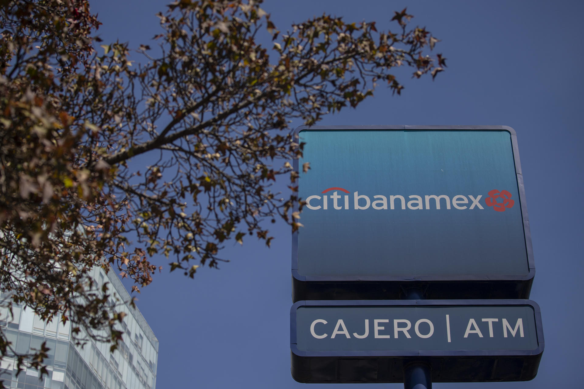 Banamex estima caída de economía mexicana de hasta 2,2 % si EEUU aplica aranceles a México