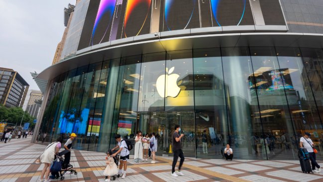 Apple anuncia inversiones por 500.000 millones de dólares en EEUU