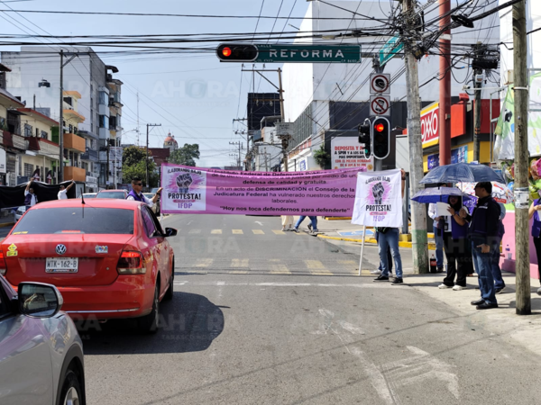 Trabajadores del IFDP confían en recuperar prestaciones y que el CJF les de la razón