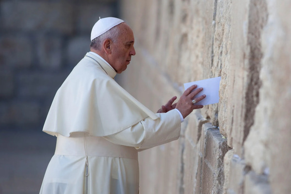 Iglesia mexicana pide no especular sobre la salud del papa Francisco
