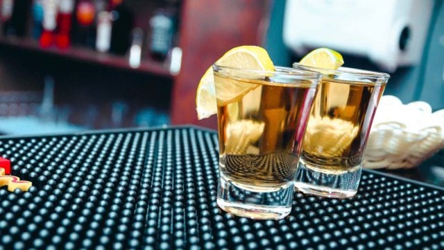 Exportación de tequila crece casi un 30 % en enero con EE.UU. como principal comprador