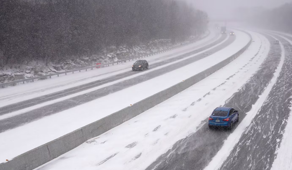 Tres muertos en EEUU por nuevo temporal que amenaza con batir récords de baja temperatura