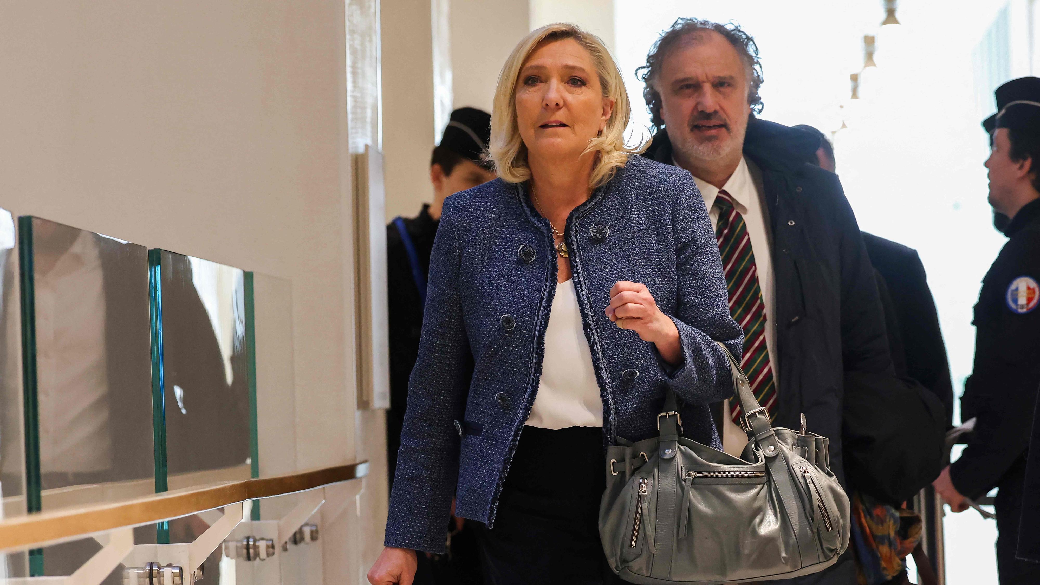 Francia: Marine Le Pen fue declarada culpable de malversación de fondos