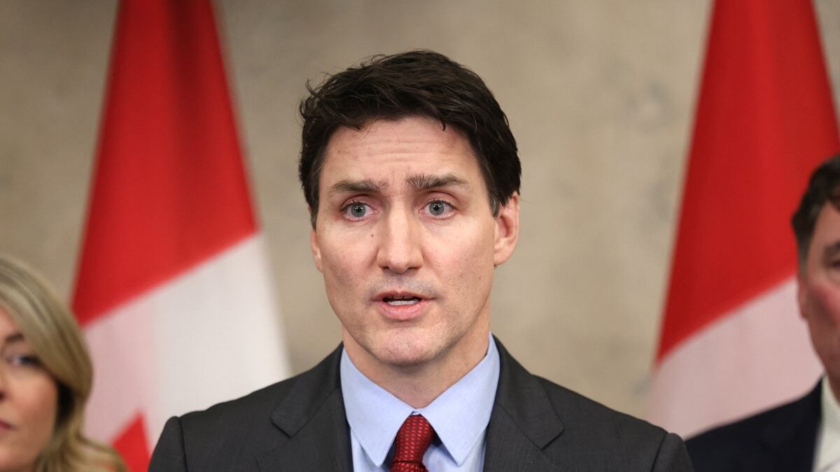 Canadá pasa a la acción e impondrá aranceles del 25% a productos estadounidenses