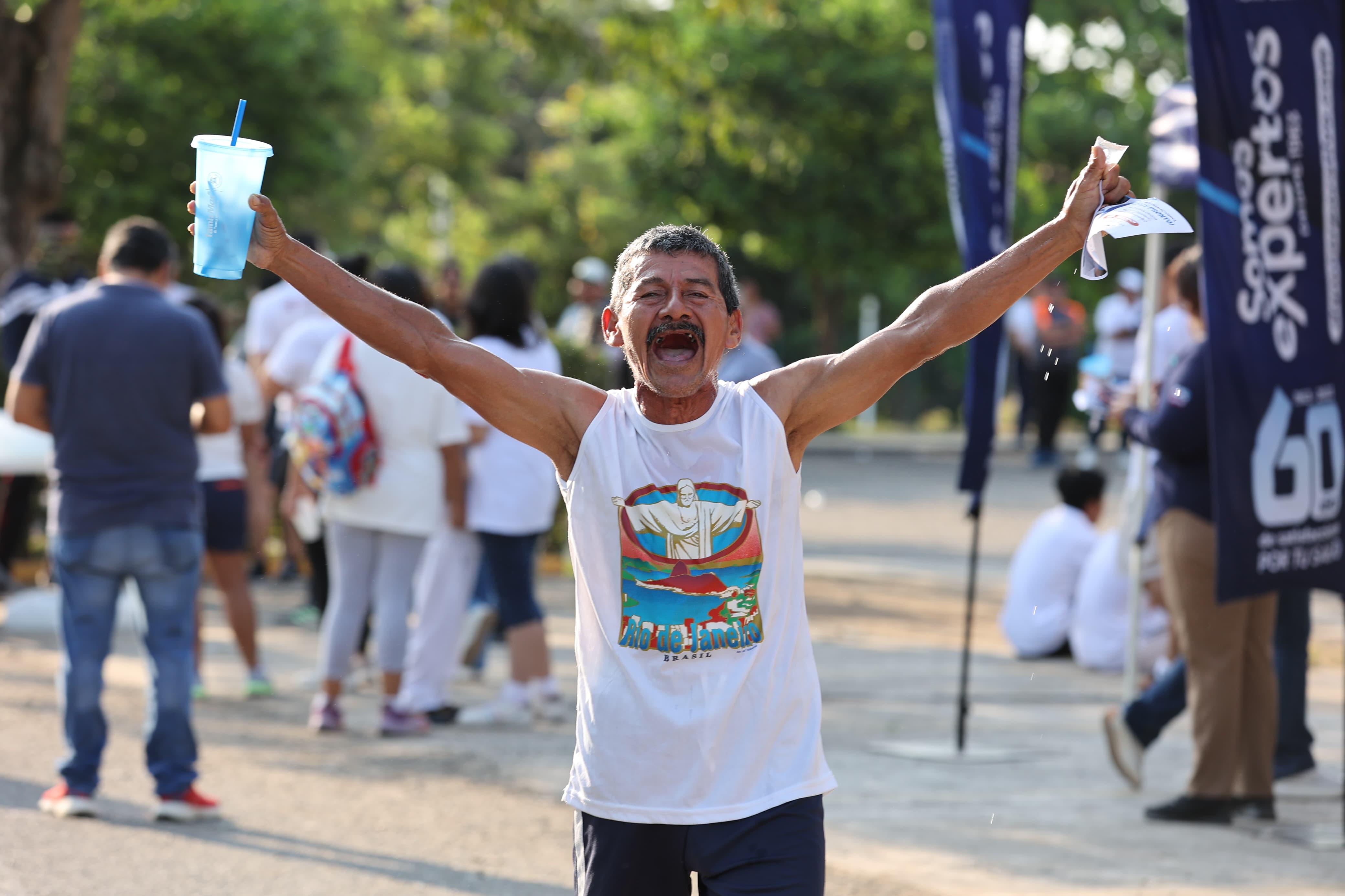 2,400 personas participan en Carrera Recreativa por la Paz y Contra las Adicciones