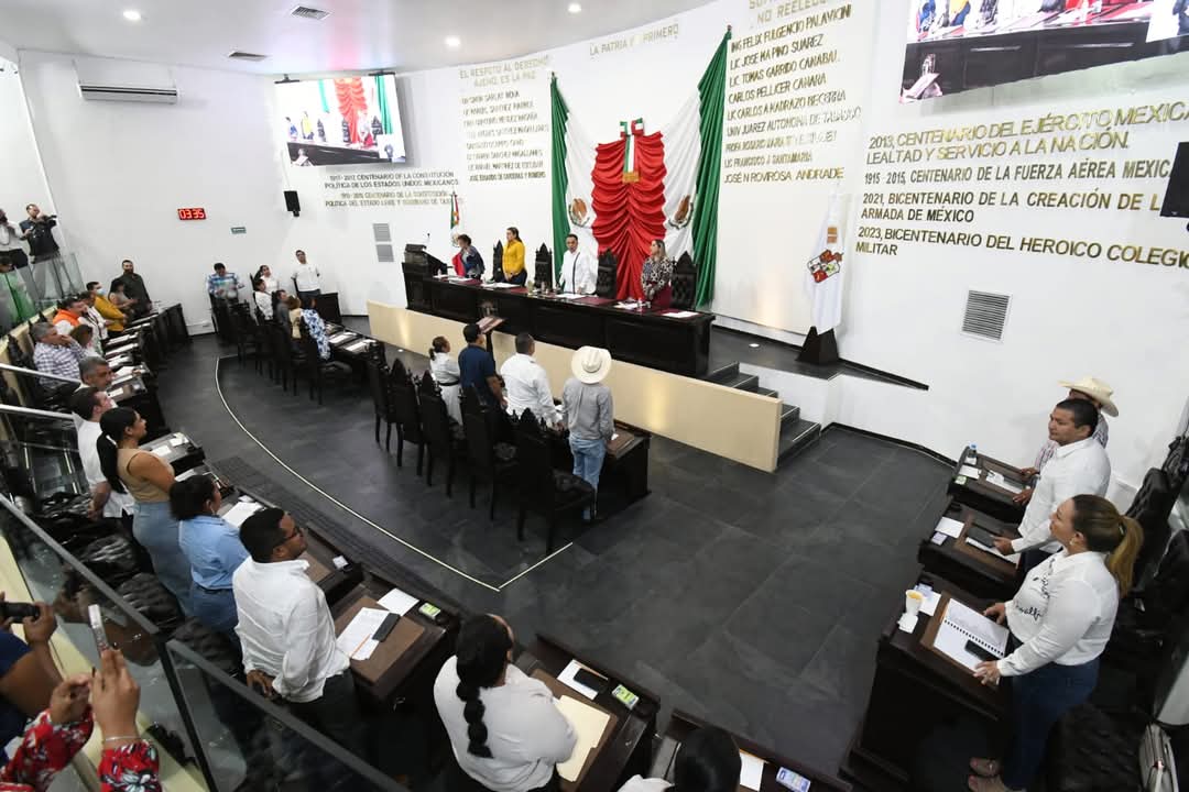 Tabasco primero en aprobar minutas del Senado Soberanía nacional y apoyo a jóvenes