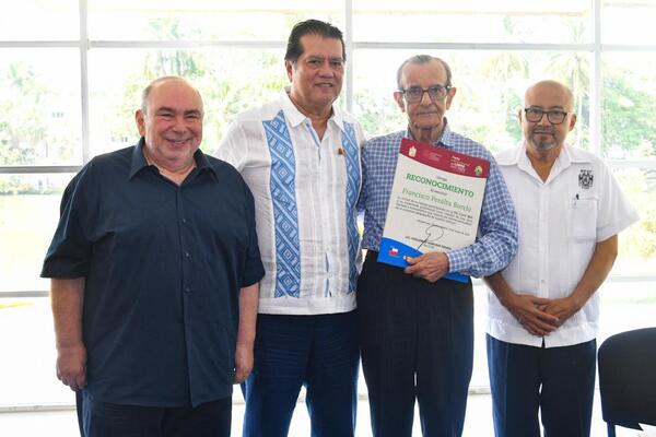 Analiza la UJAT aporte de Francisco Peralta Burelo al estudio del proceso político electoral mexicano