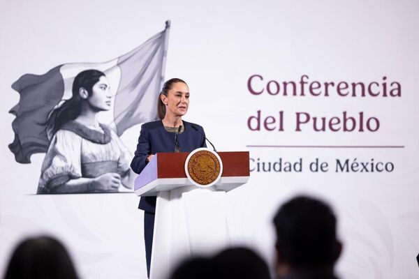 Gobierno de México denuncia inversión de 20 mdp en cuentas falsas para difundir mentiras sobre Claudia Sheinbaum y AMLO