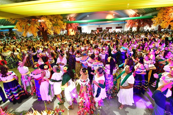 Con algarabía y unidad se lleva a cabo el evento “Orgullosamente Tabasqueña”
