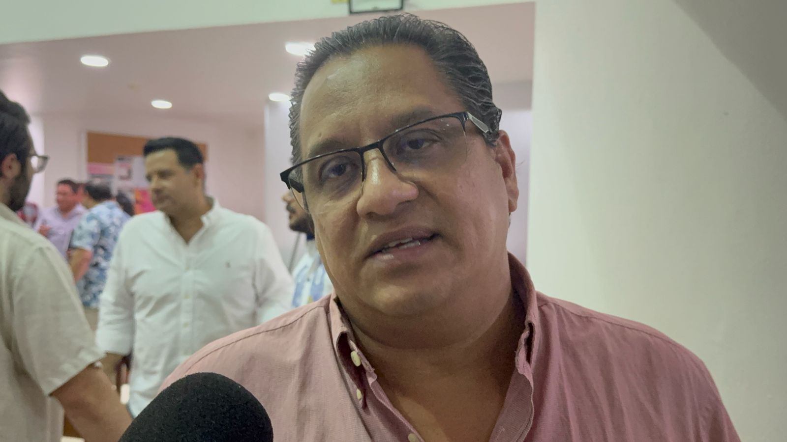 Cierran cuatro restaurantes en Tabasco