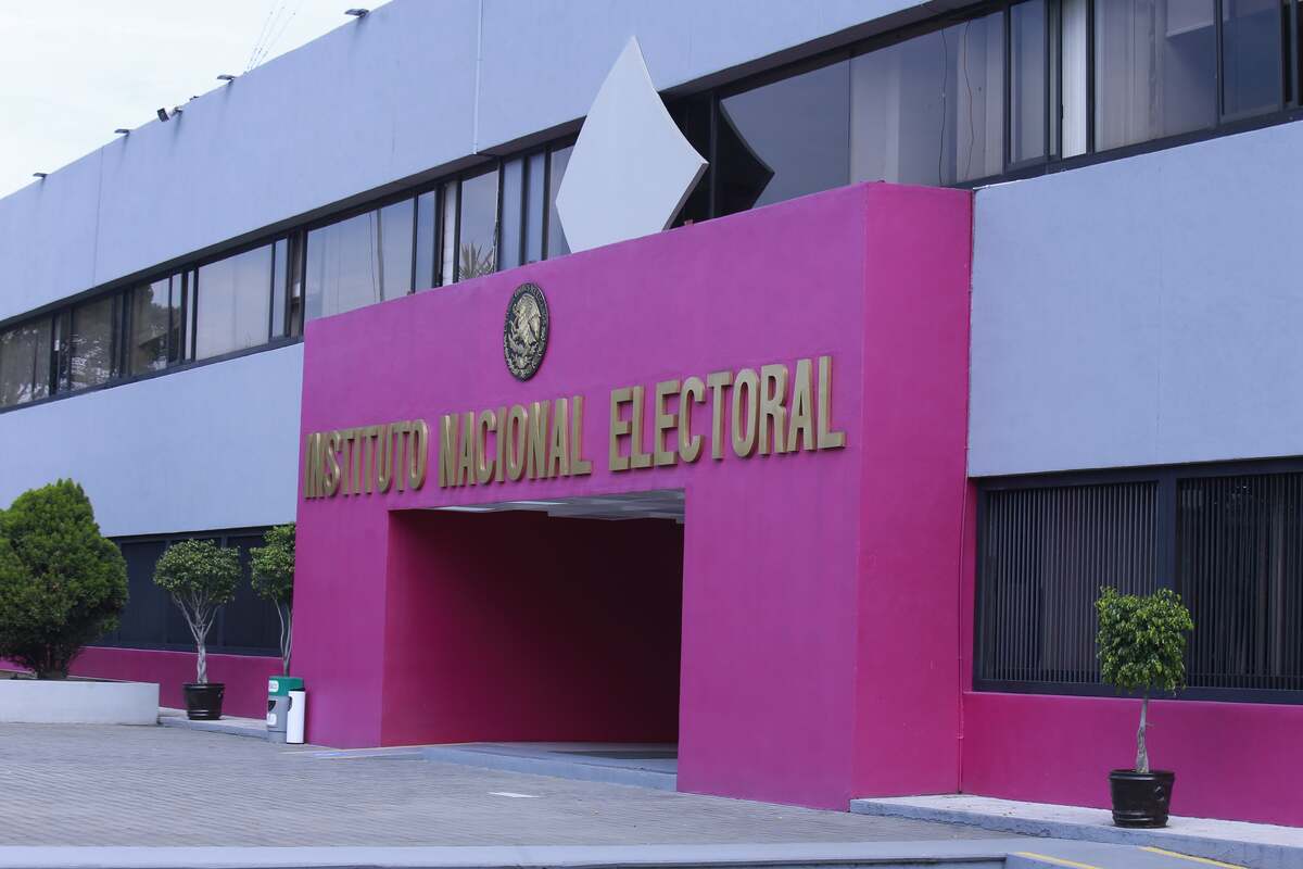 INE recibe mil 71 quejas de candidatos; 111 son declinaciones