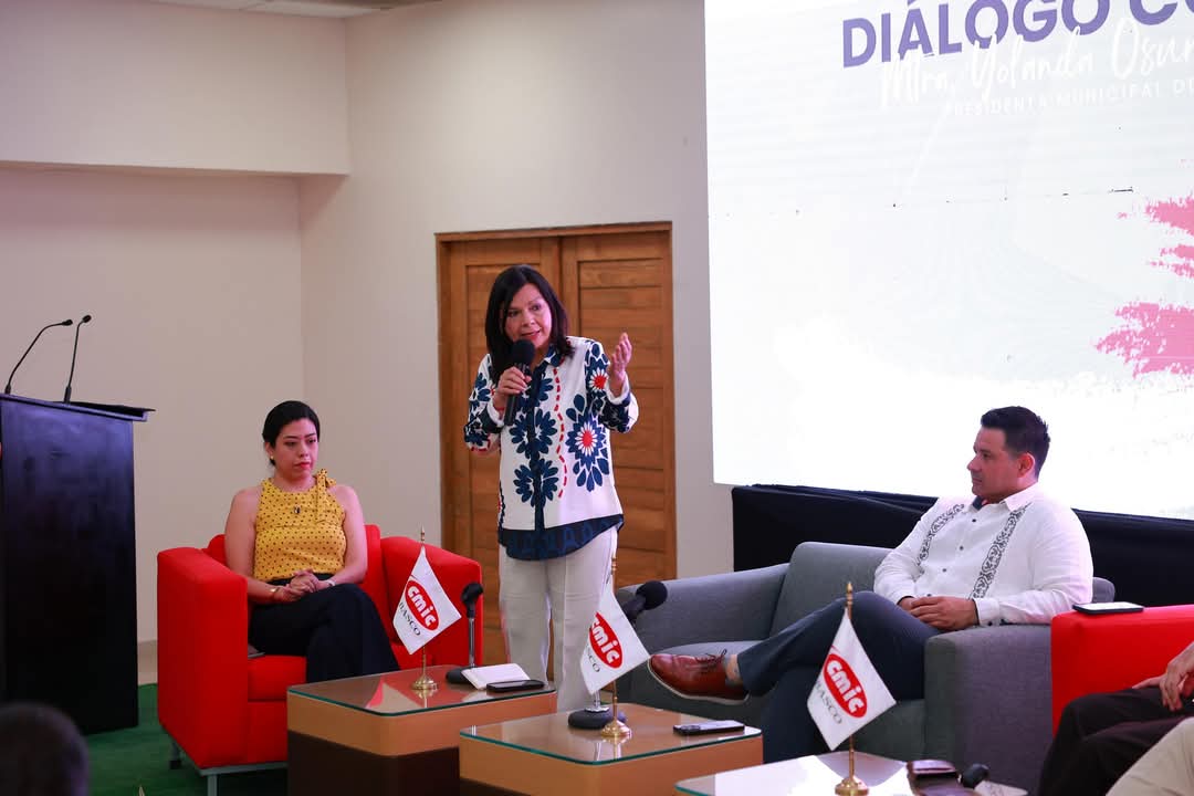 La obra pública en Centro seguirá a cargo de constructores tabasqueños, afirma Yolanda Osuna