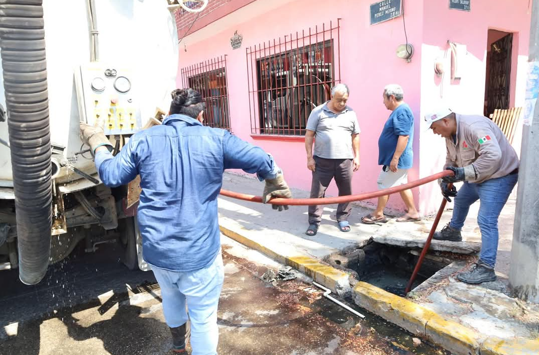 Refuerza Centro servicios municipales en Gaviotas Norte con la Brigada Integral