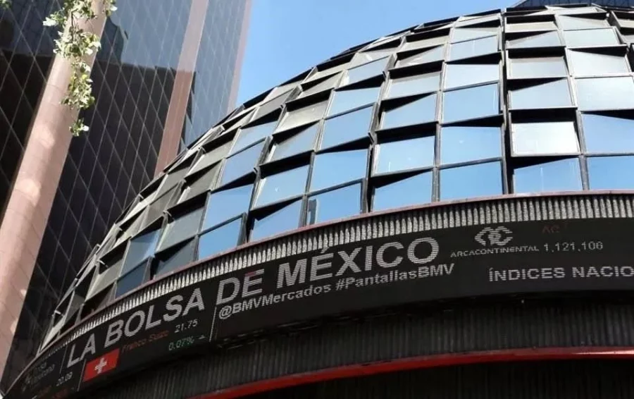 La Bolsa mexicana pierde 4.87% ante las caídas globales por la guerra de aranceles