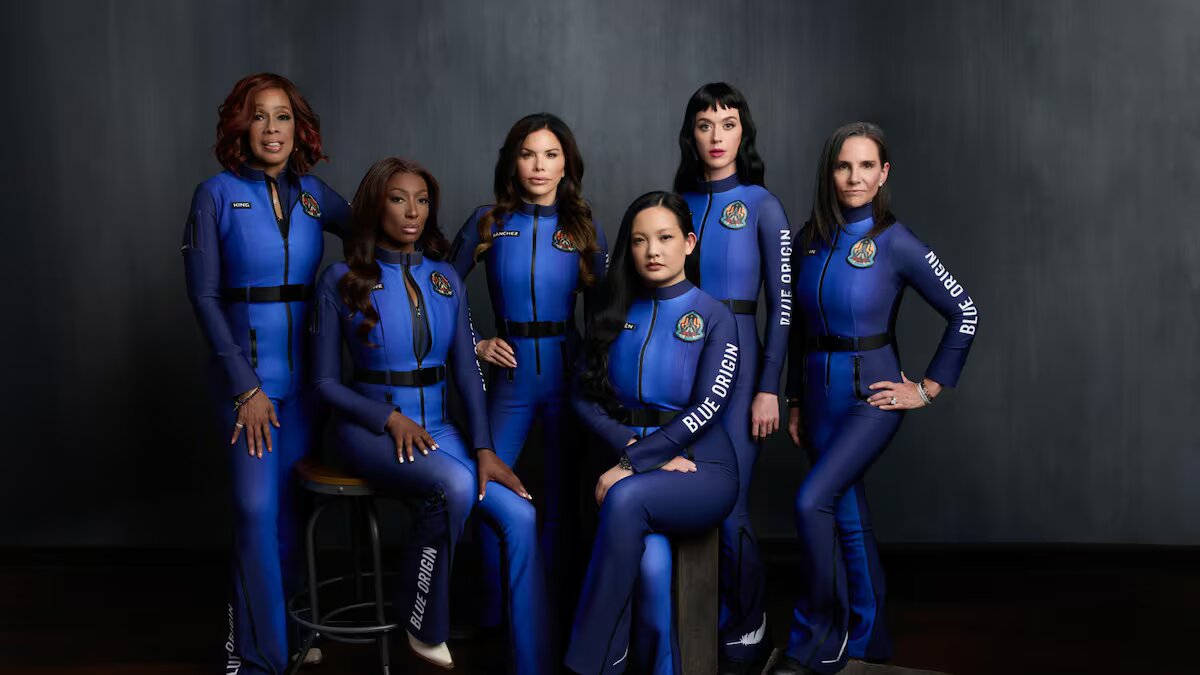 Blue Origin completa viaje de turismo espacial tripulado por Lauren Sánchez, Katy Perry, Aisha Bowe y otras mujeres