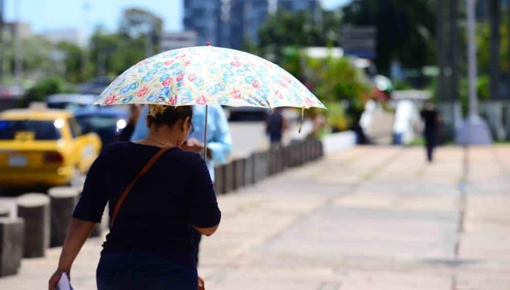 Emite Protección Civil alerta naranja, por posibles efectos de onda de calor en Tabasco