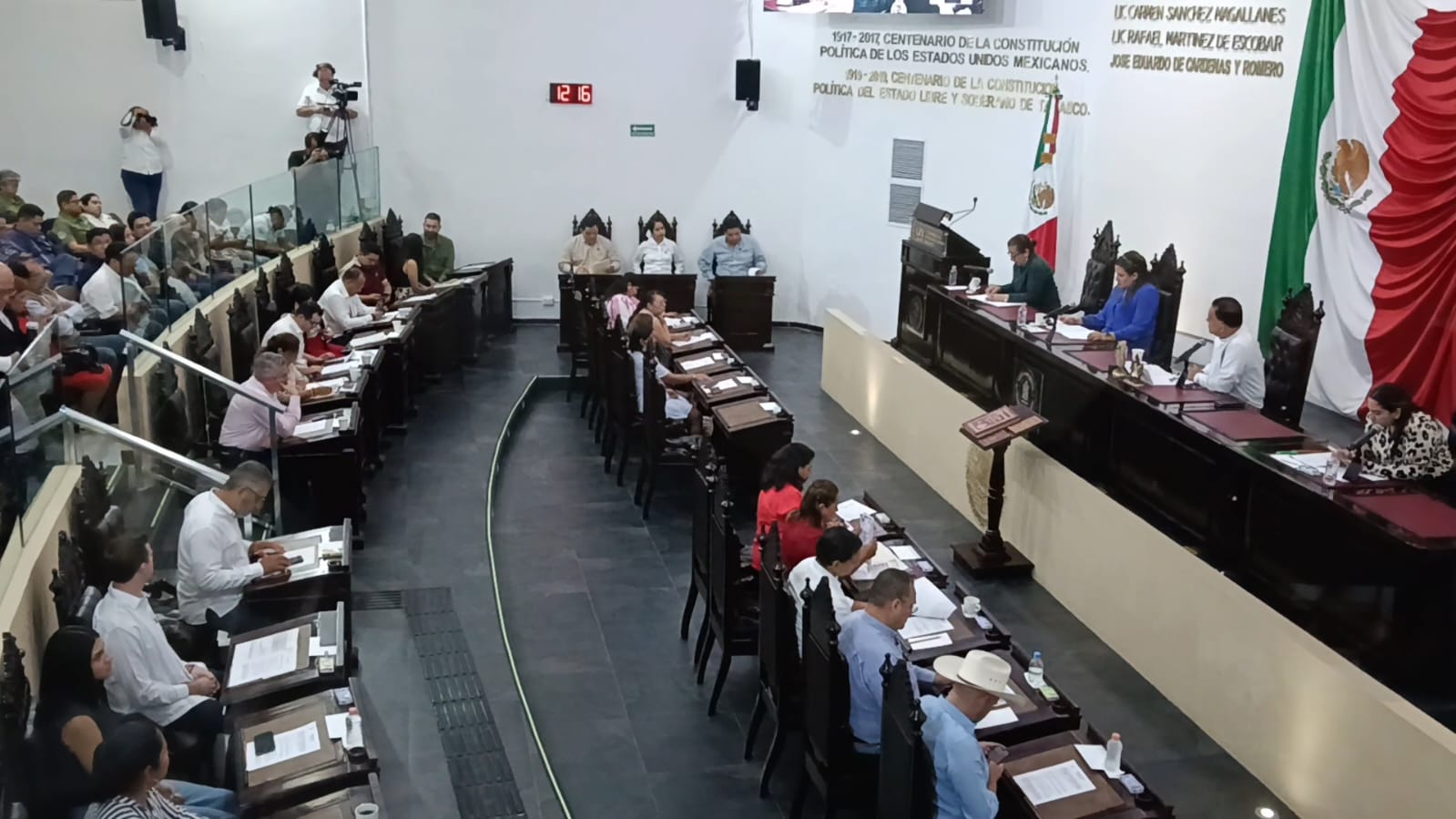 LXV Legislatura acepta renuncia irrevocable de quien fuera titular de la FGE