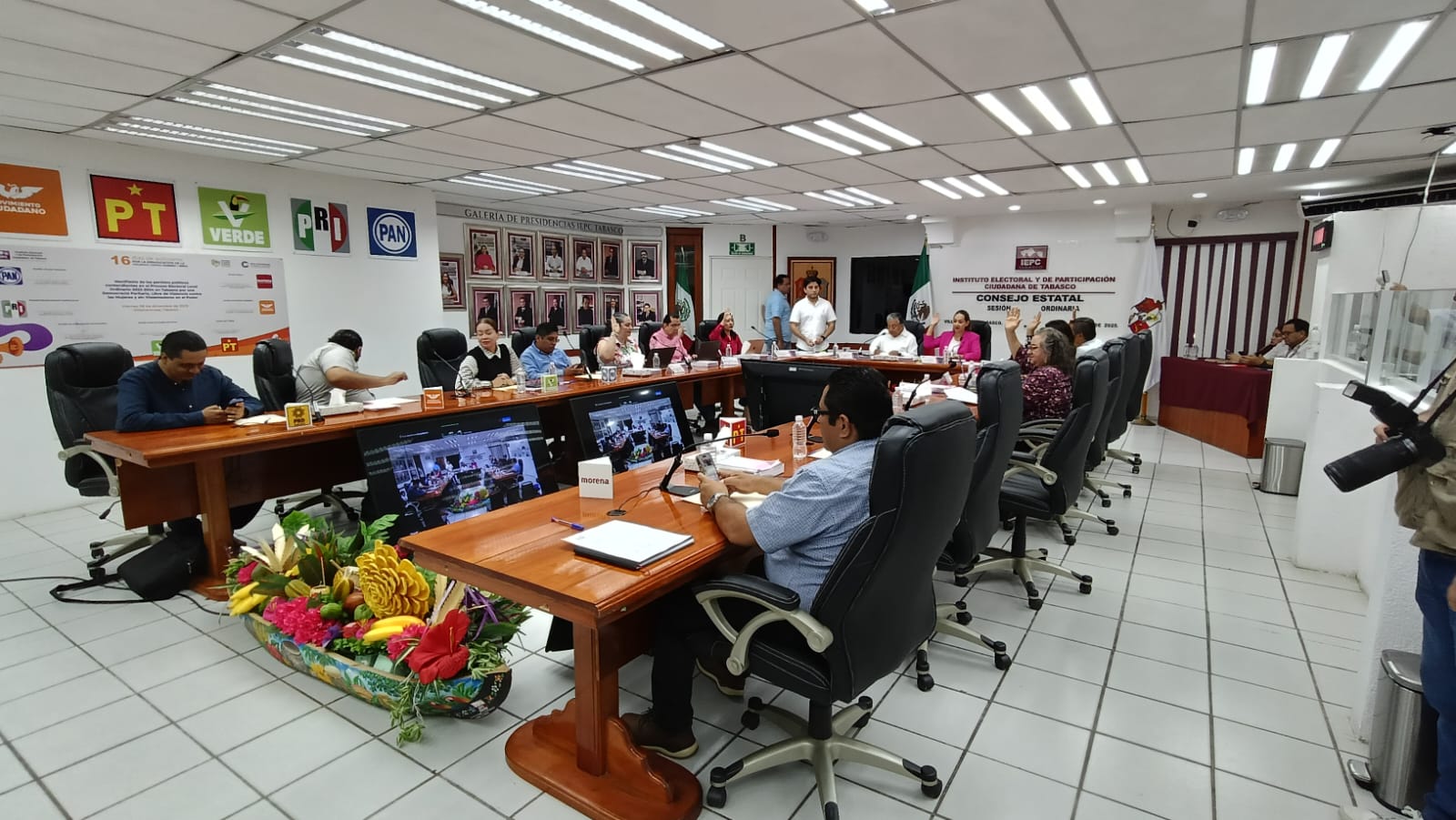 IEPC Tabasco aplicará multas a Morena, PT, PRI, PVEM y MC por un monto de 4 millones 300 mil 744.02