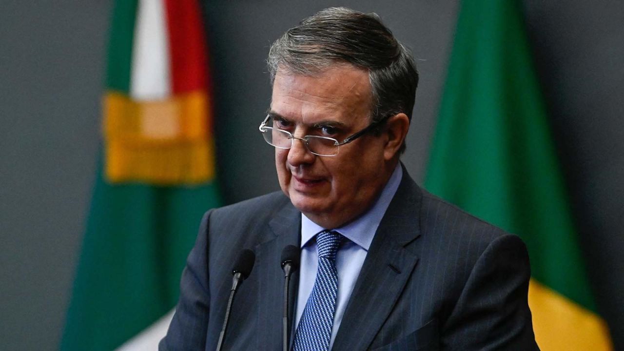 ¡México se salva de los aranceles globales de Trump! Así lo confirma Ebrard