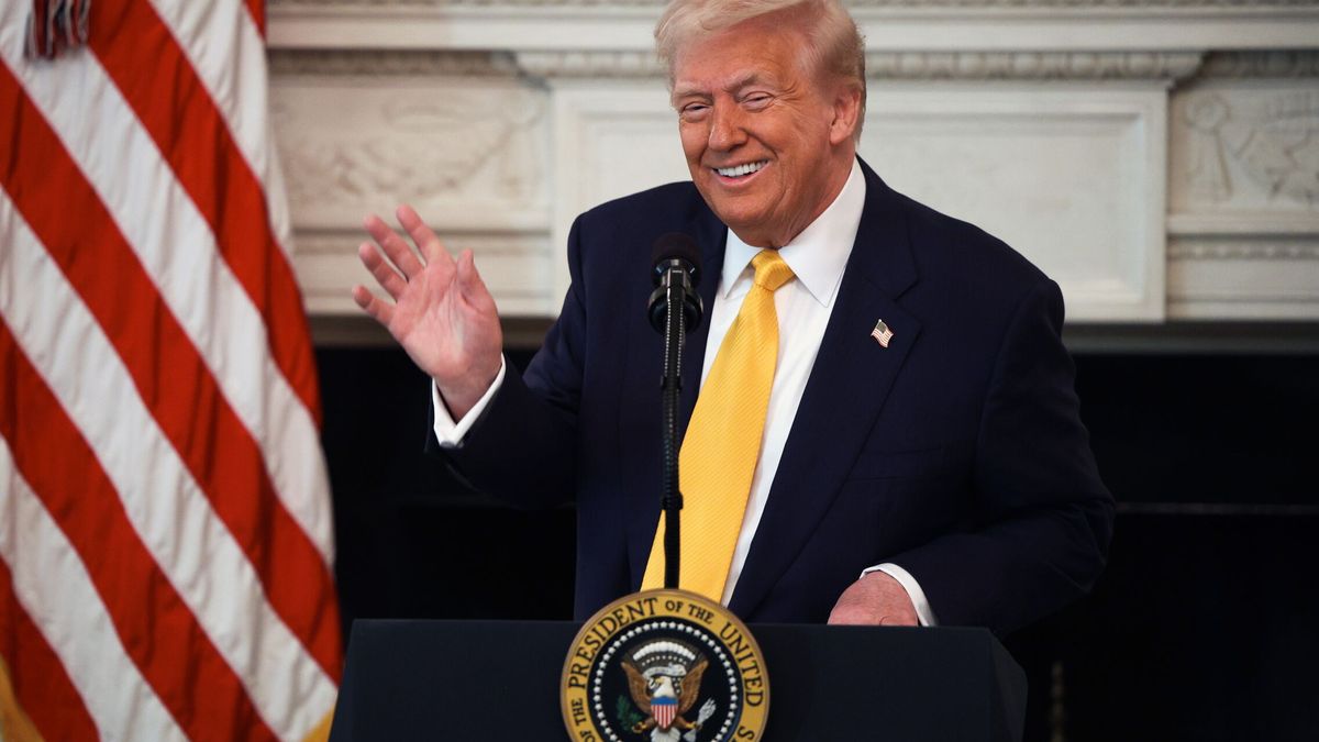 Donald Trump le pide a las empresas estadounidenses irse de China y regresar a EEUU