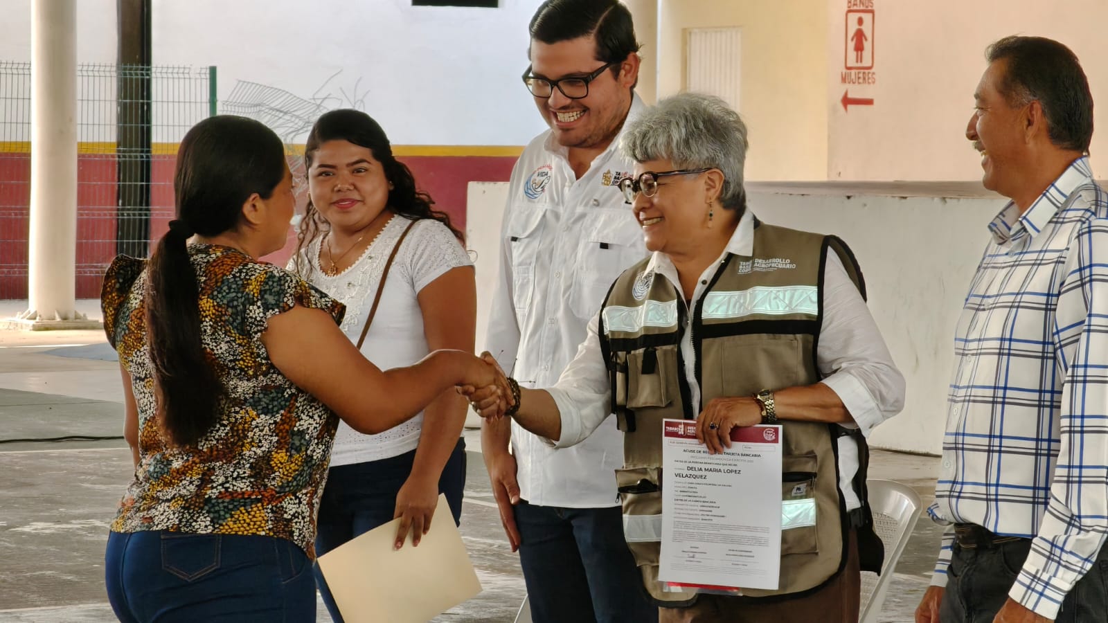 Avanza Gobierno del Pueblo con la entrega de 400 tarjetas del Programa Pescando Vida en Jonuta