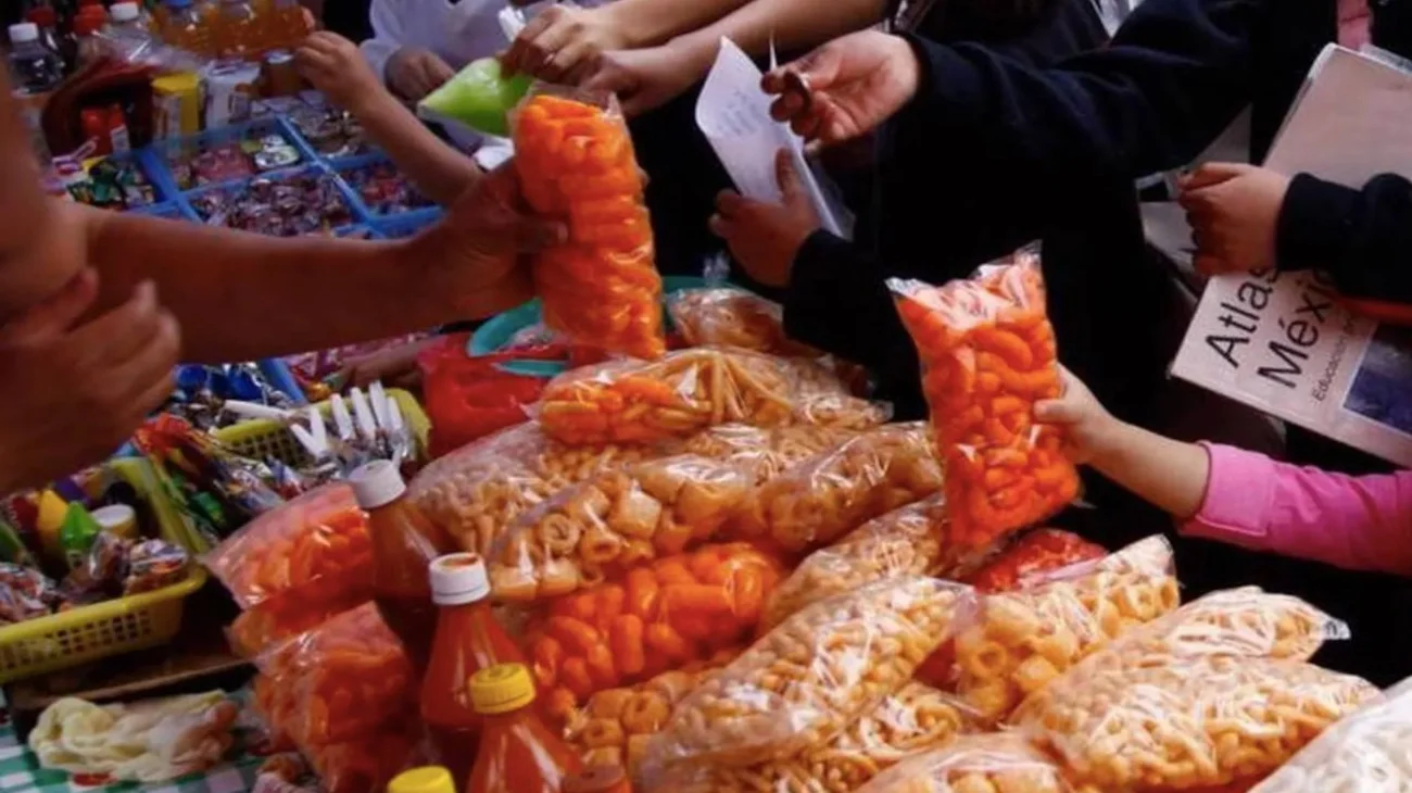 Niega SEP modificar control a la comida chatarra
